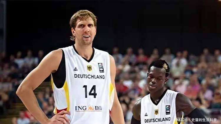 欧洲杯选手发挥出色，荣膺最佳MVP的简单介绍