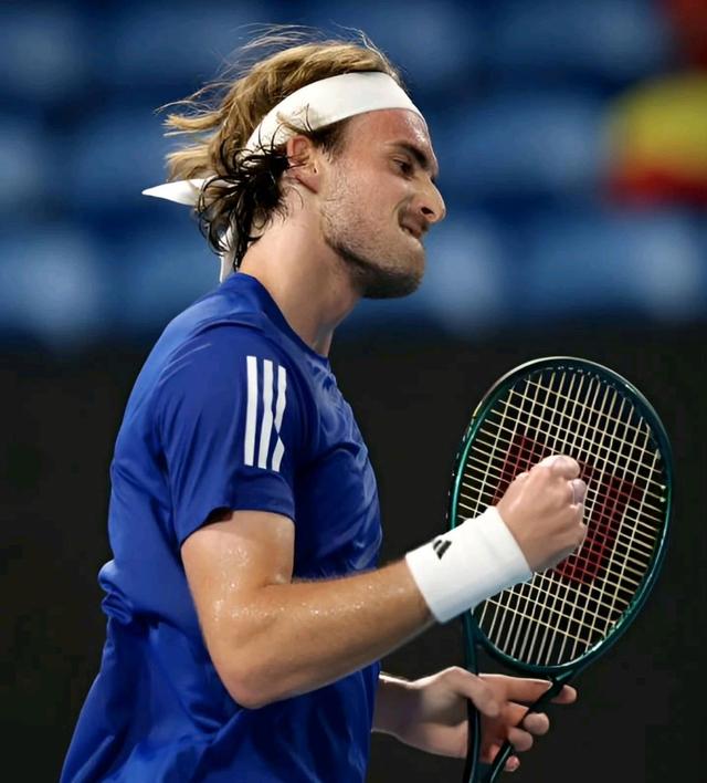 年终总决赛横扫戴维斯杯,西西帕斯统治全场 年终总决赛横扫戴维斯杯,西西帕斯统治全场