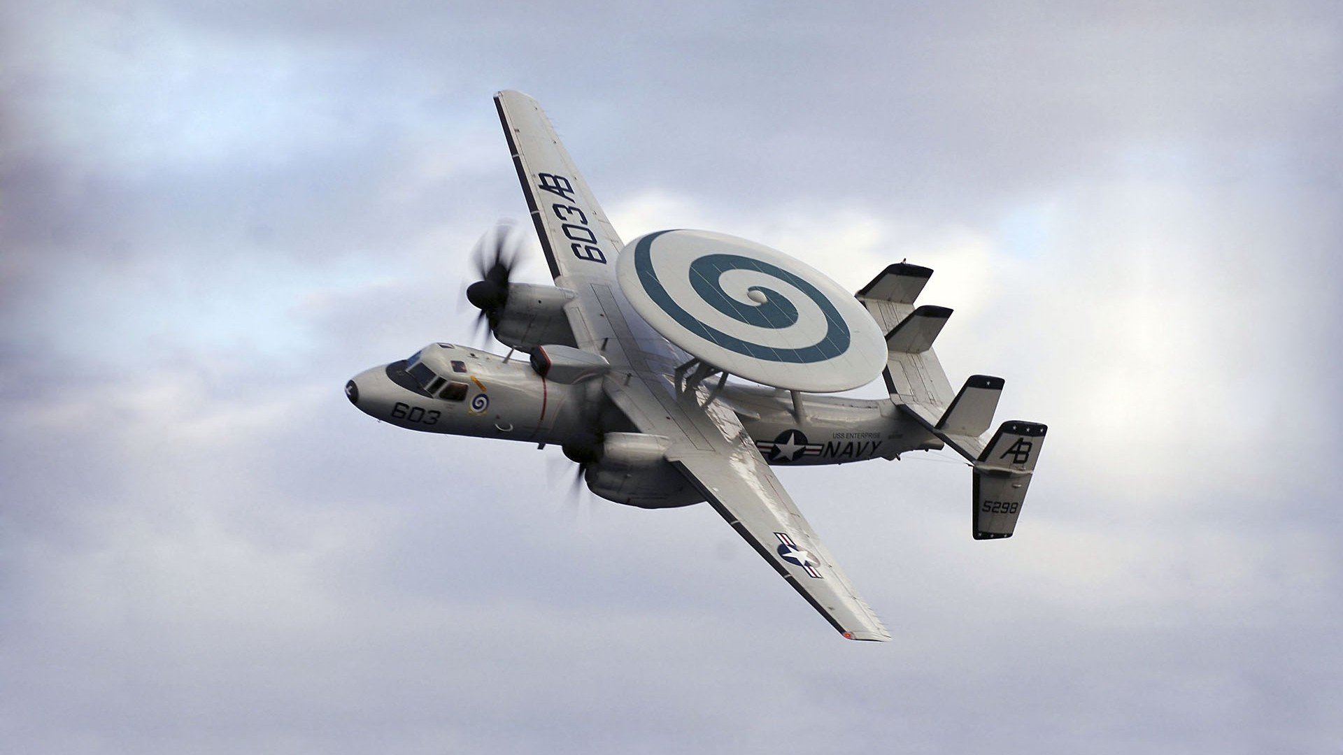 孤胆筑长城，当阿拉巴身披巴拉圭战袍，如何以血肉之躯收割西班牙黄金一代