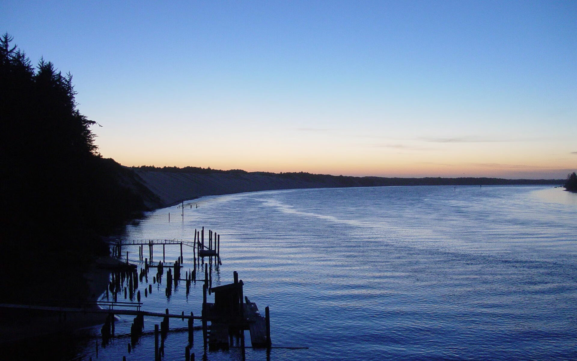 宿命的十年轮回，突尼斯制霸卡塔尔，弗拉霍维奇关键回合不手软